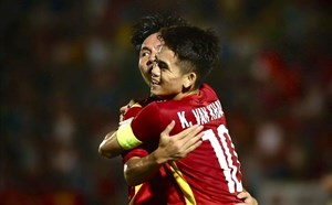 7 feathers casino events Berita Suwon Yonhap Ji Dong-won (Augsburg) dan Hwang Ui-jo (Gamba Osaka) mencetak gol pada babak pertama kepulangan mereka